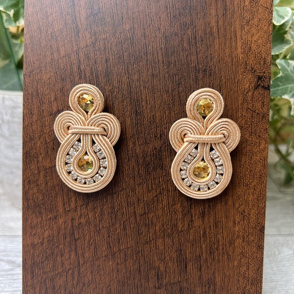 Elegant Gold Art Deco-Inspired Dangle Earrings - Stylish Soutache Earrings - Picture 3 of 10